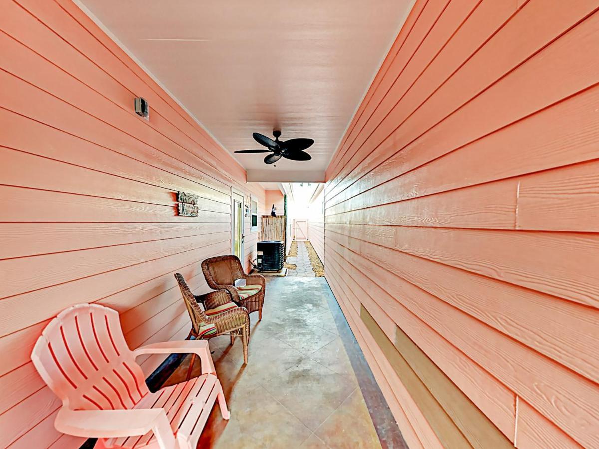 Sail Away At Pirate'S Bay Unit 113 Apartment Port Aransas Exterior photo