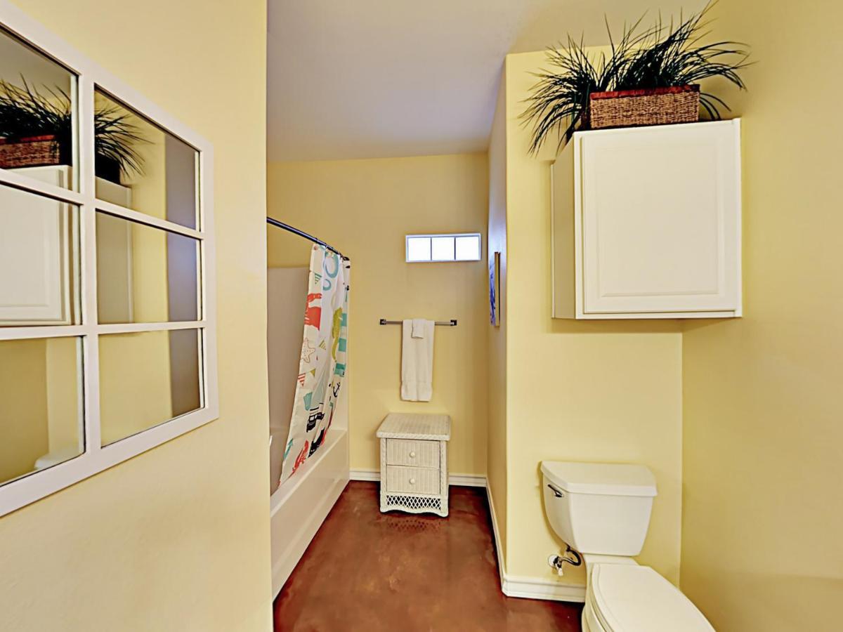 Sail Away At Pirate'S Bay Unit 113 Apartment Port Aransas Exterior photo